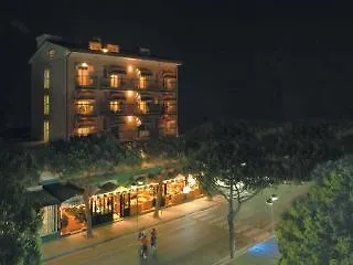 舒泰容恩酒店 利多迪迪耶索洛